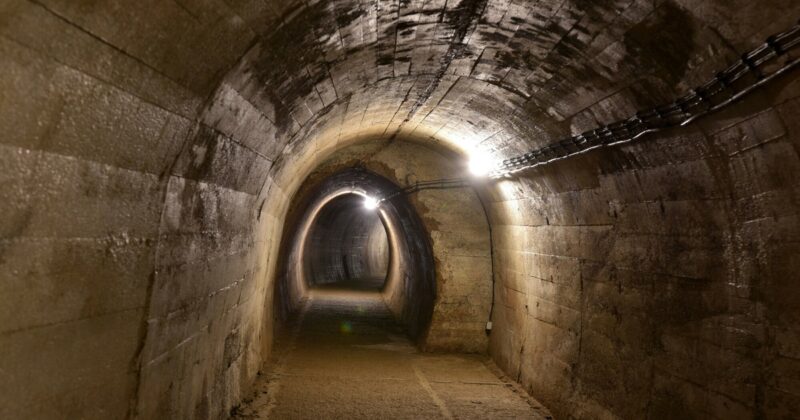 Alarmujący stan schronów szpitalnych w Polsce. „Zostały doprowadzone do ruiny”