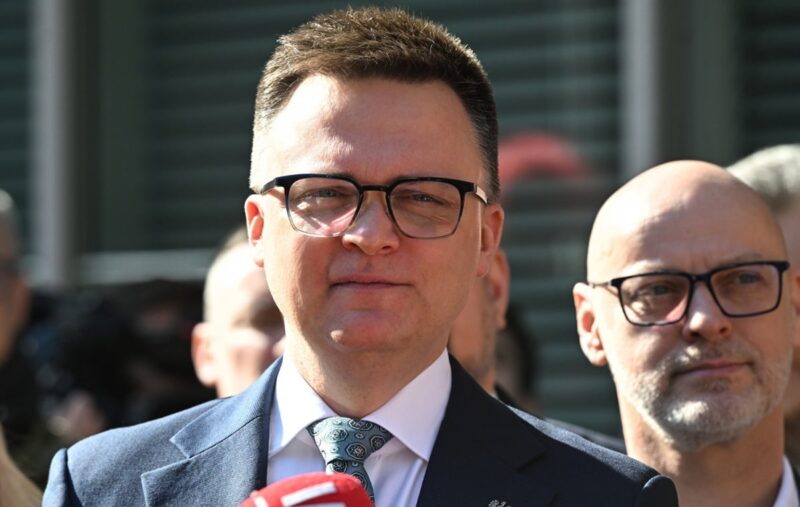 Hołownia wymierza ciosy w Lewicę! „Ugrupowanie się rozpadło”