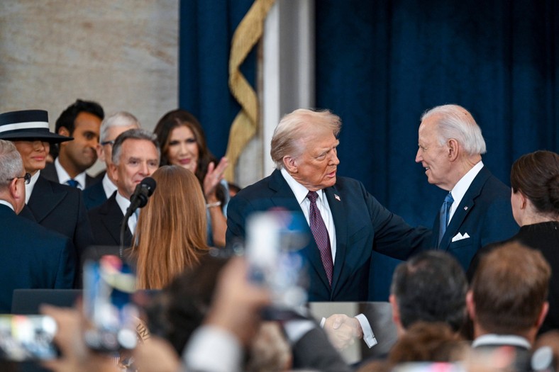 „On symbolizuje przeszłość partii, a nie przyszłość”. Joe Biden zapowiada powrót, Demokraci mają mieszane uczucia