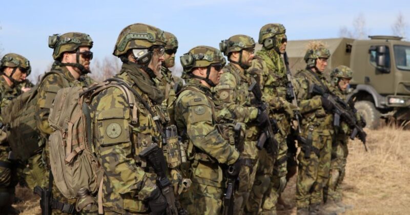 Kolejny kraj gotowy wysłać żołnierzy do Ukrainy. „W ramach międzynarodowej misji”