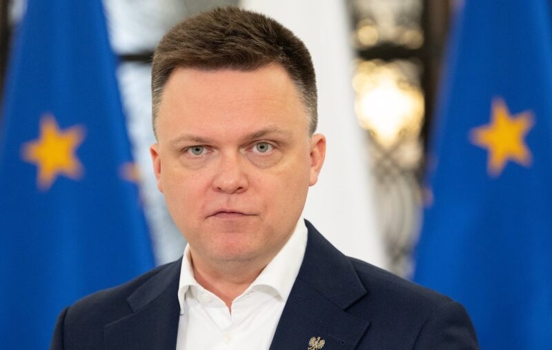 Hołownia domaga się wyjaśnień od Wrzosek ws. przesłuchania!