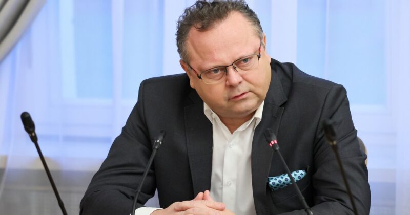 Andrzej Szejna bez weryfikacji ABW? Zaskakujące ustalenia