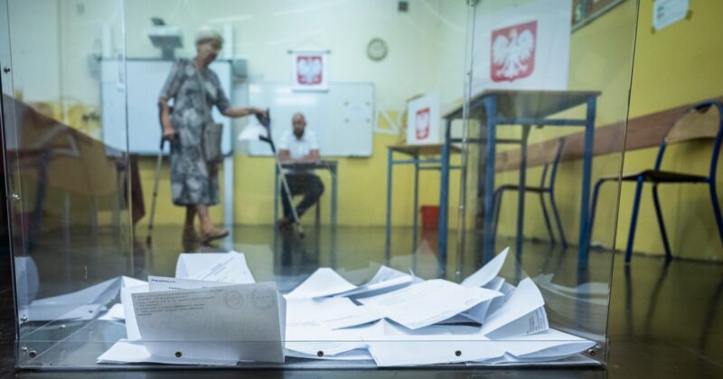 Wybory prezydenckie 2025. Jak zgłosić naruszenie i nieprawidłowości w trakcie głosowania