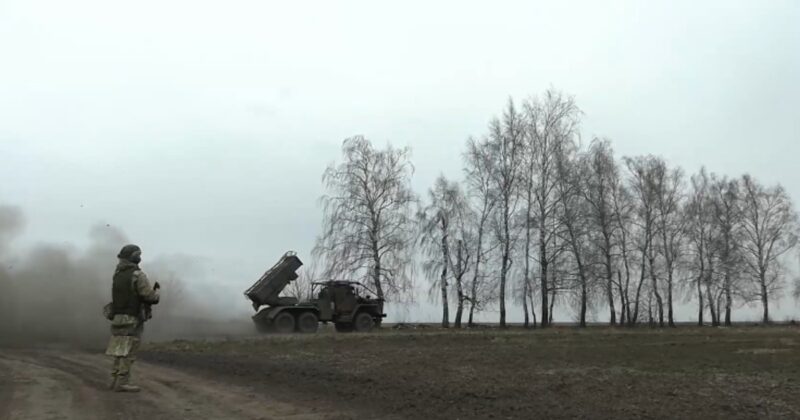 Chceli chronić się przed Ukraińcami. Rosjanie zbombardowali swoją zaporę