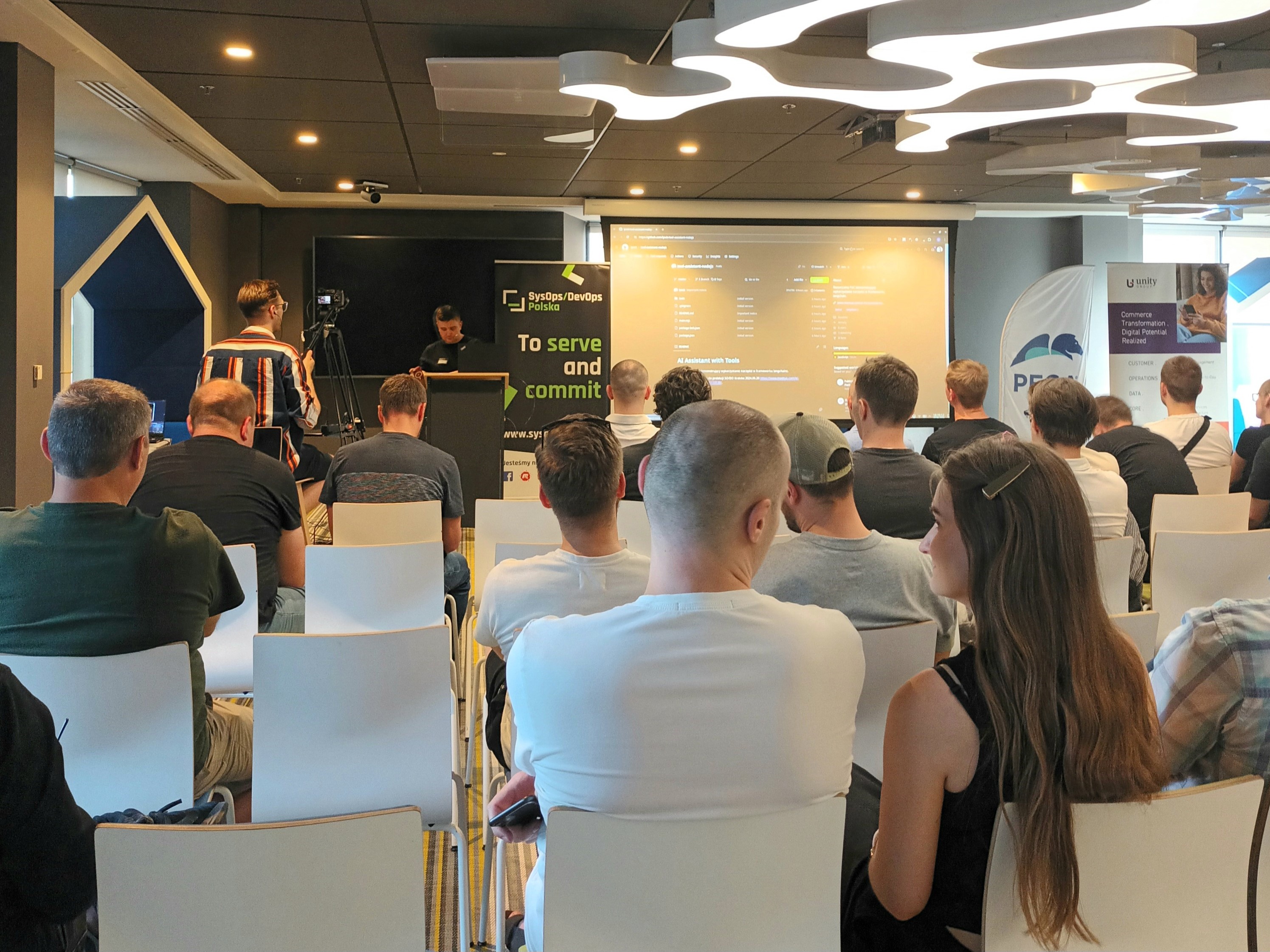 Poznajcie rozwiązania AI dla DevOpsów na MeetUpie w Krakowie!