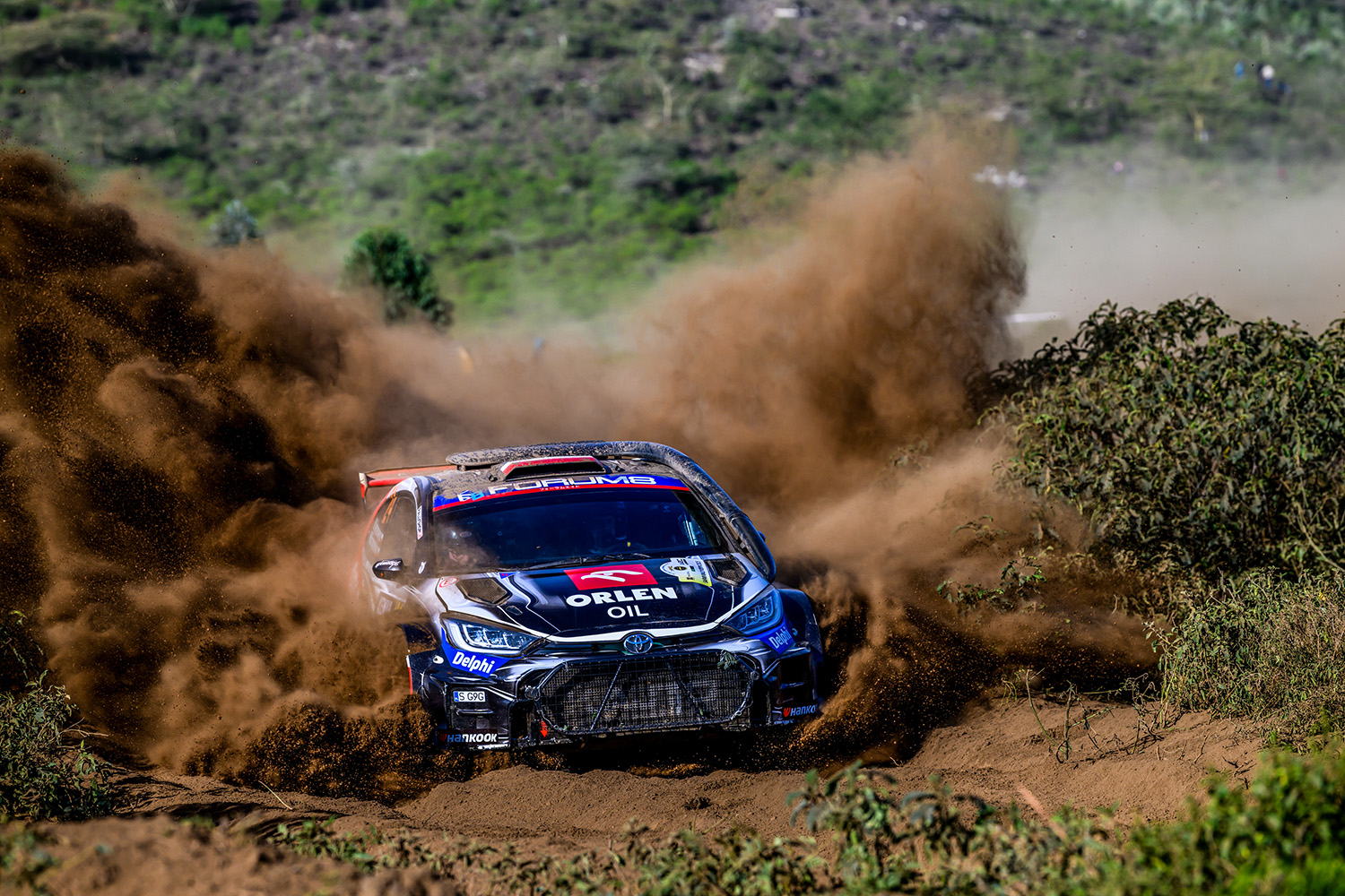 Kajetanowicz i Szczepaniak na mecie wyjątkowo trudnego Safari