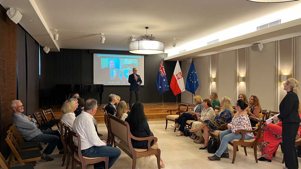 W polskim konsulacie w Sydney wystartował klub literacki