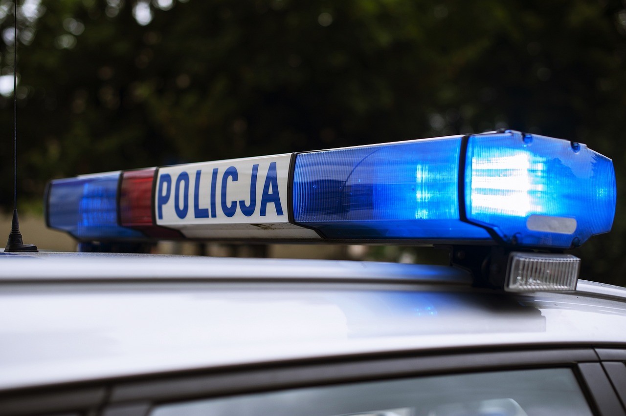 Biskupice. Kierowca z zakazami, pasażerka poszukiwana dwoma listami gończymi