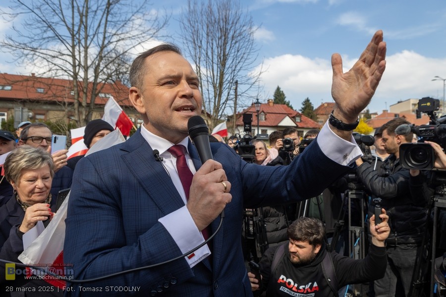 Karol Nawrocki w Bochni: „Polska albo będzie wielka, albo jej nie będzie wcale” – ZDJĘCIA, WIDEO