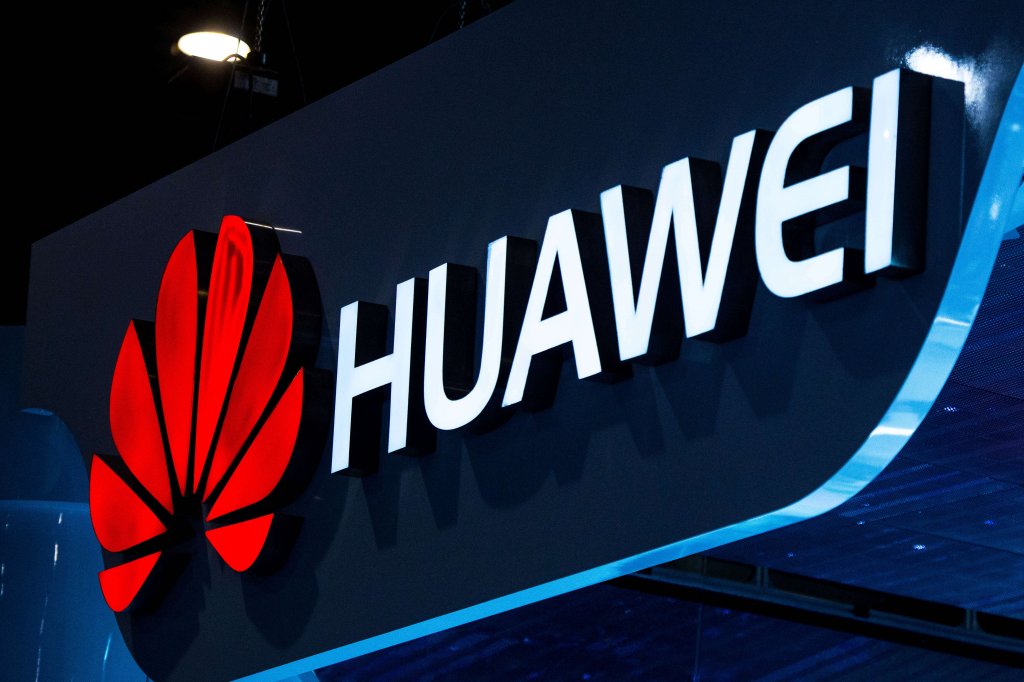 Chińskie firmy technologiczne stoją przed wyzwaniami w przejściu z chipów Nvidia na alternatywy od Huawei