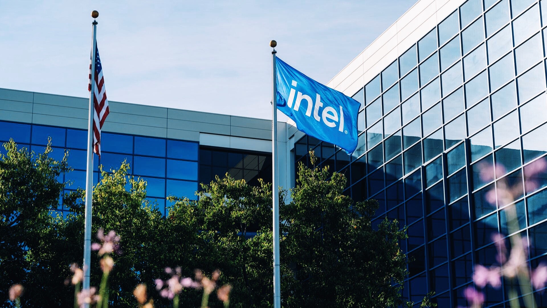 Problemy z wydajnością procesu Intel 18A – wyzwanie dla przyszłości Intel Foundry