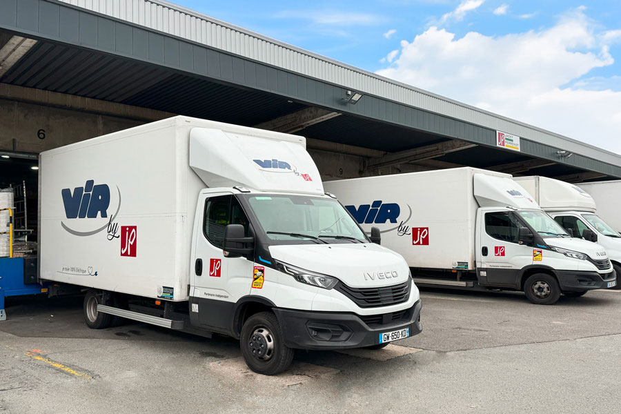 40 pojazdów eDaily do VIR by JP